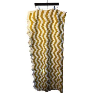 VTG 80s Crochet Chevron Throw Blanket Yellow Cream Scalloped Edge Knit Afghan